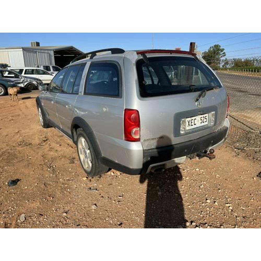 TAIL LIGHT L/H - Image 4