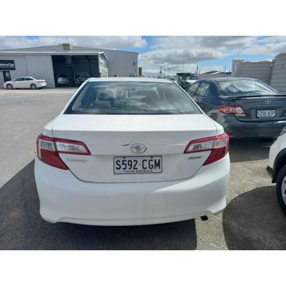 HEADLIGHT ASSY R/H - NON HYBRID